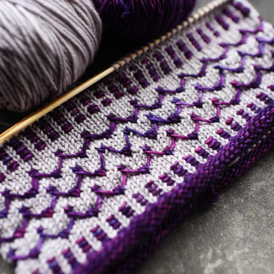 Knitting stitch with an offset pattern codycross