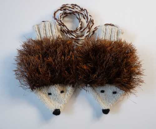 Hedgehog mittens knitting pattern