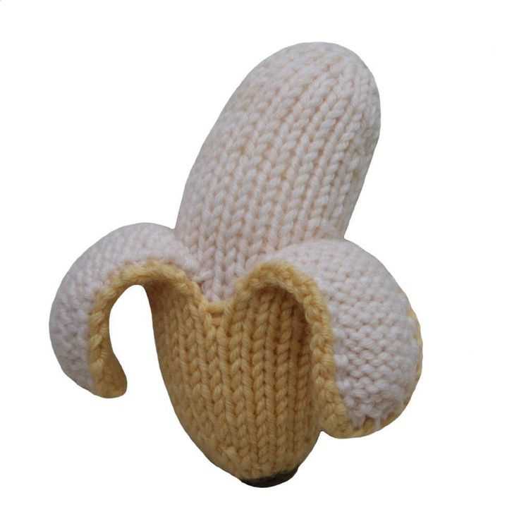 Knitted banana pattern