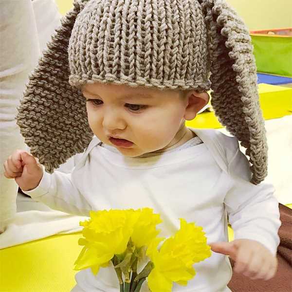 Knitted easter bunny hat pattern