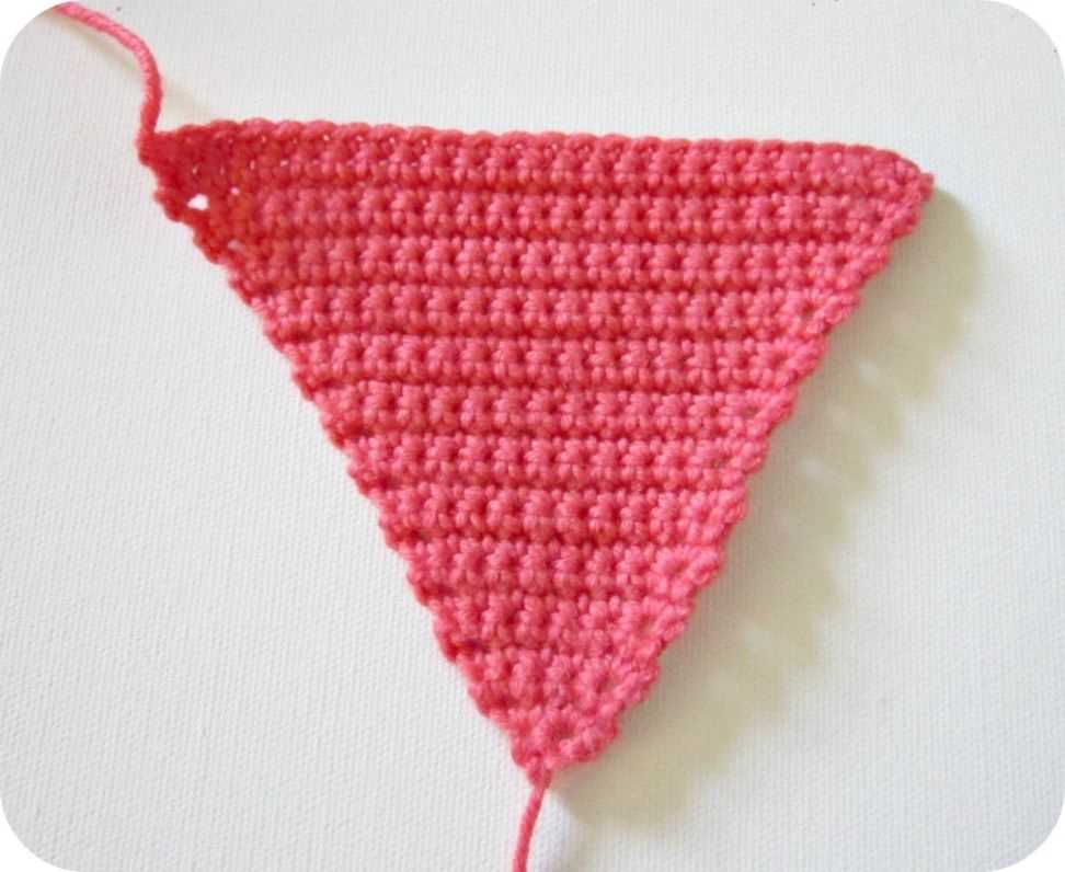 Knitting pattern bunting