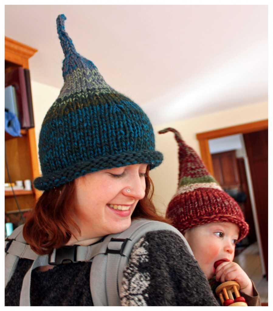 Gnome hat pattern knitting