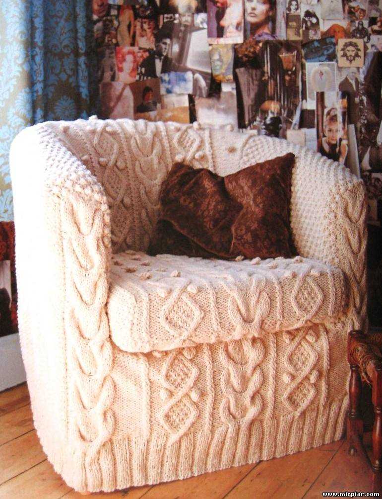 Knitting pattern for armchair covers