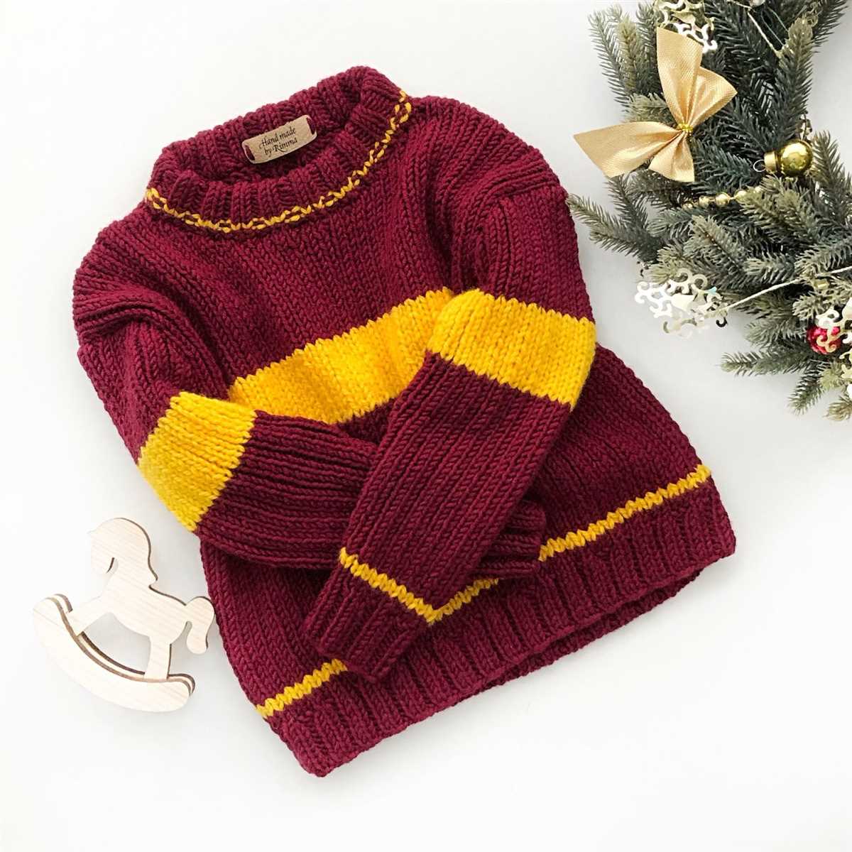 Gryffindor jumper knitting pattern
