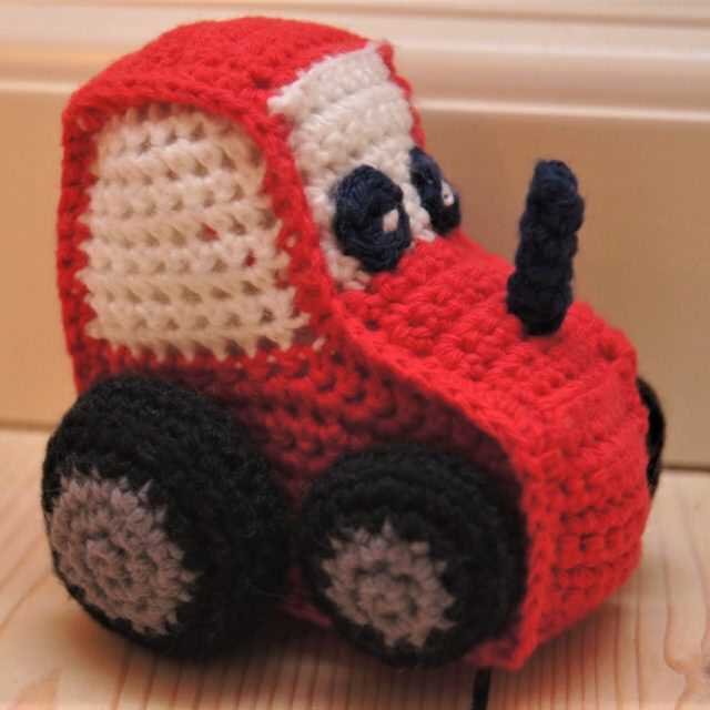 Create Your Own Knitted Toy Truck with This Pattern Knitted toy truck pattern