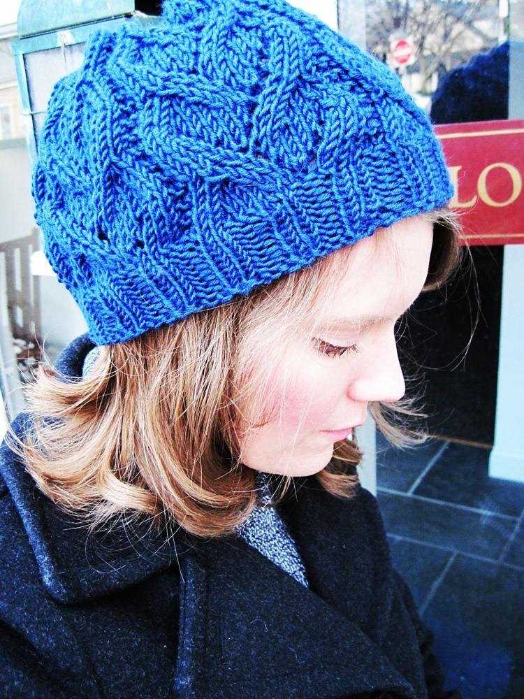 Knitting beret hat pattern