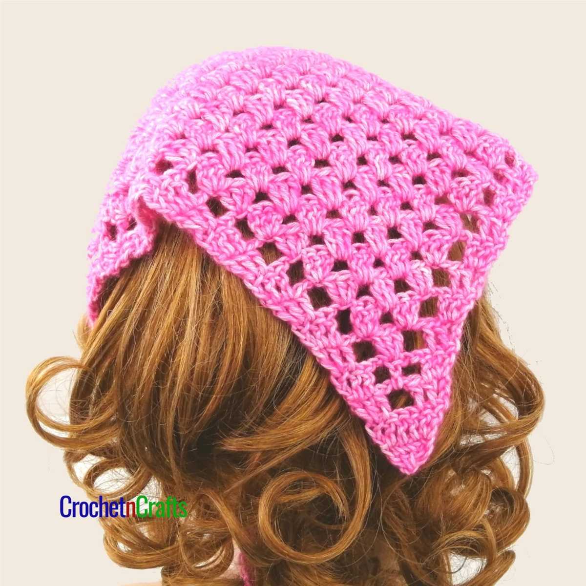Knitted kerchief free pattern