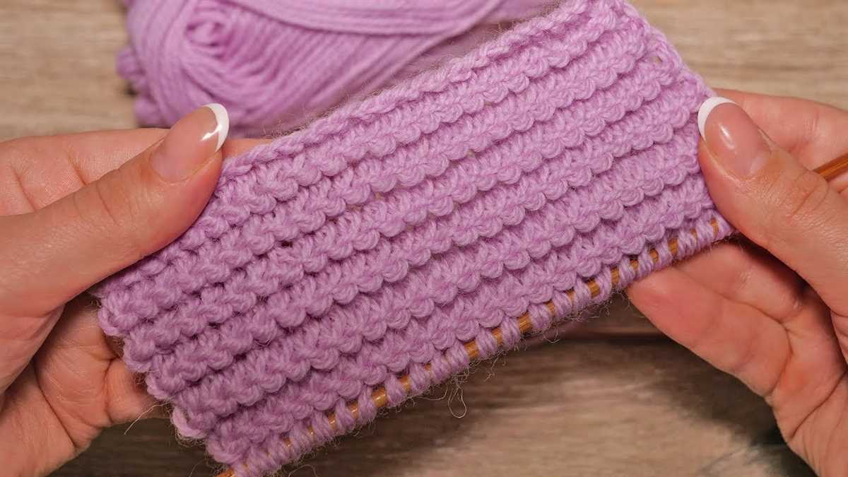 Horizontal knitting patterns