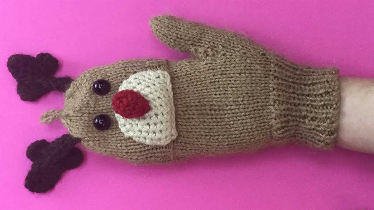 Fingerless gloves knitting pattern with flap