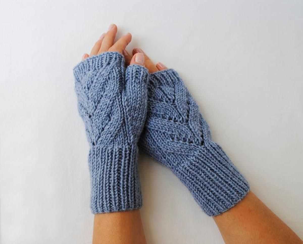 Chunky gloves knitting pattern