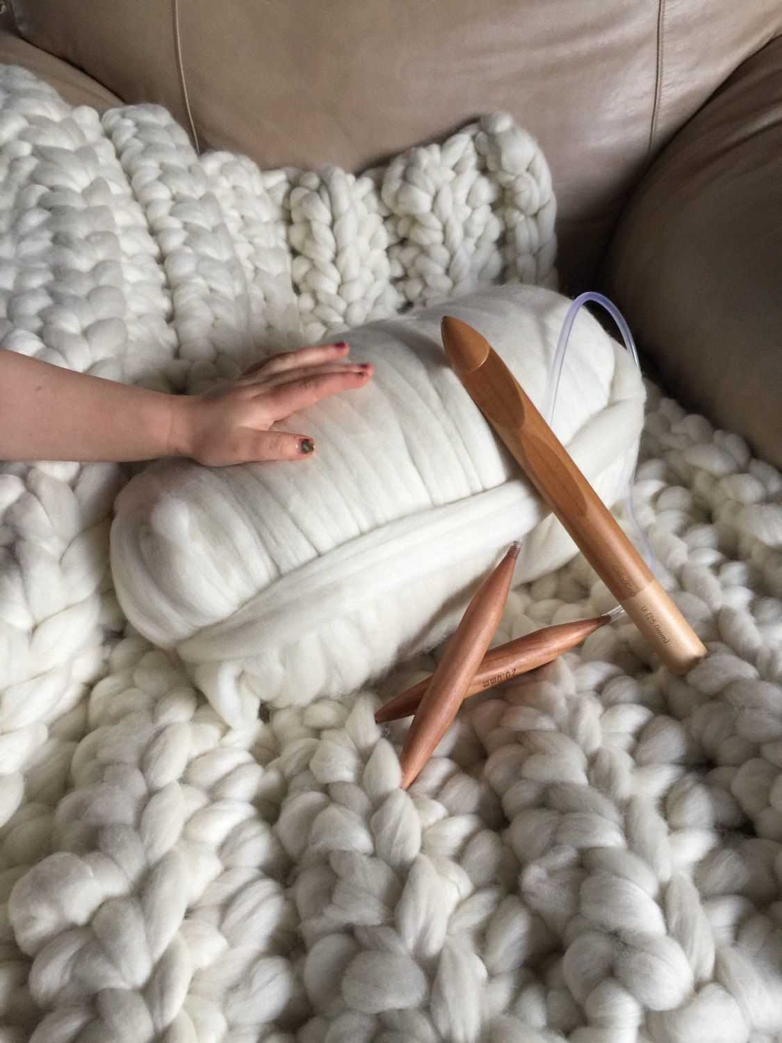 Huge knit blanket pattern