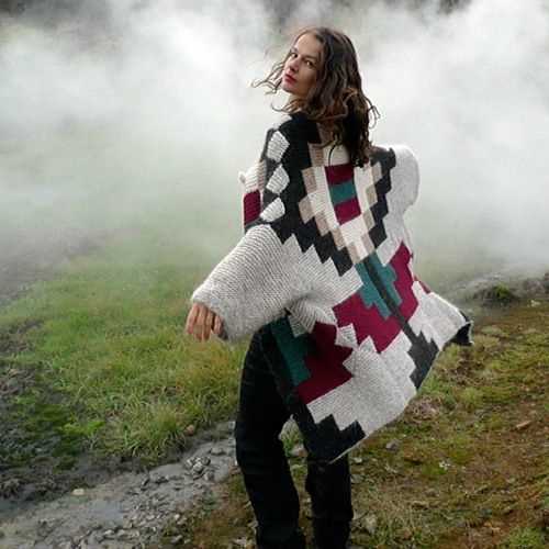 Icelandic shawl knit pattern