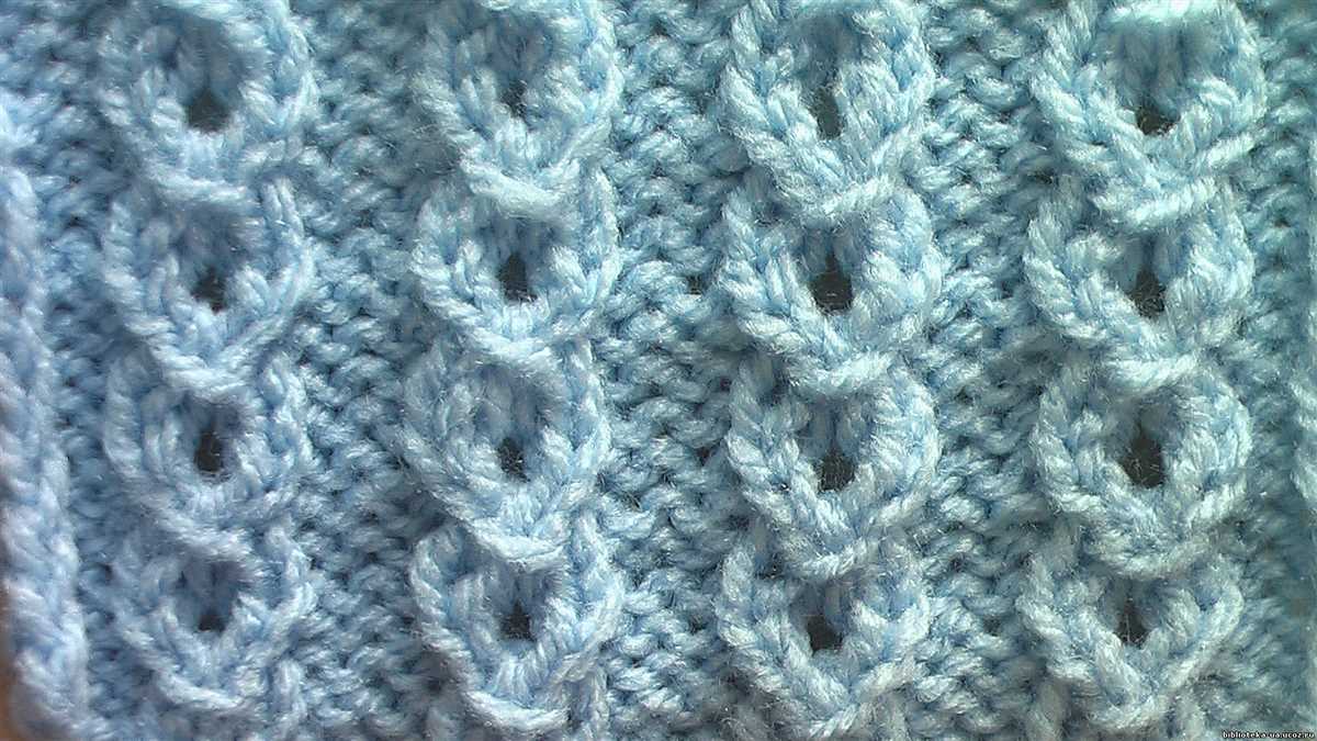 Eyelet scarf knitting pattern