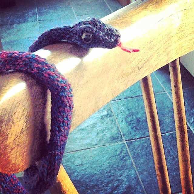 Knit snake pattern free