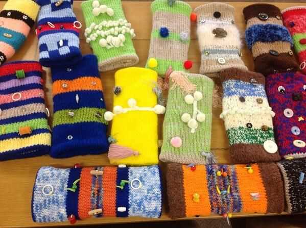 Knitted twiddle muffs pattern