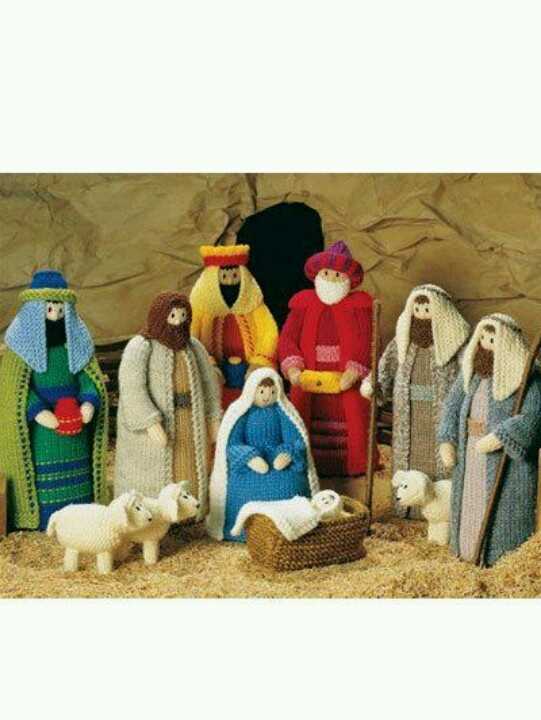 Knit nativity pattern