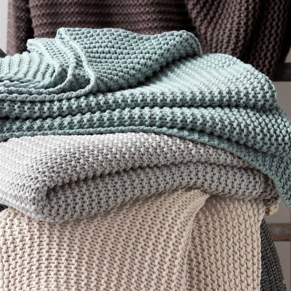 Chunky throw blanket knitting pattern