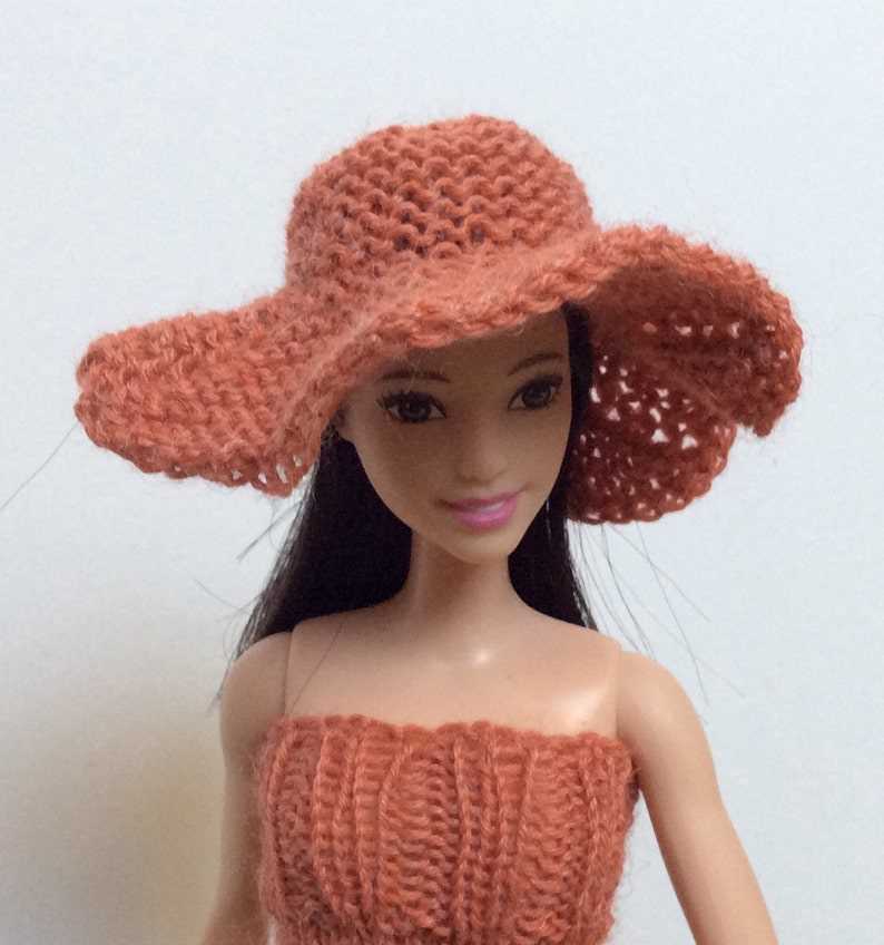 Free easy knitting patterns for barbie dolls