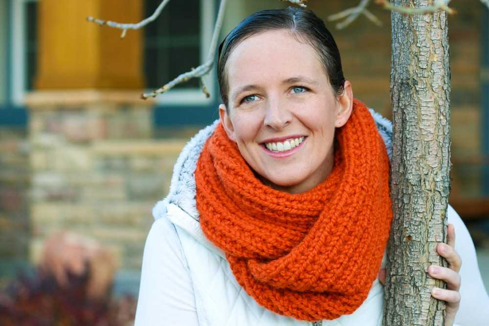 Free mobius cowl knitting pattern