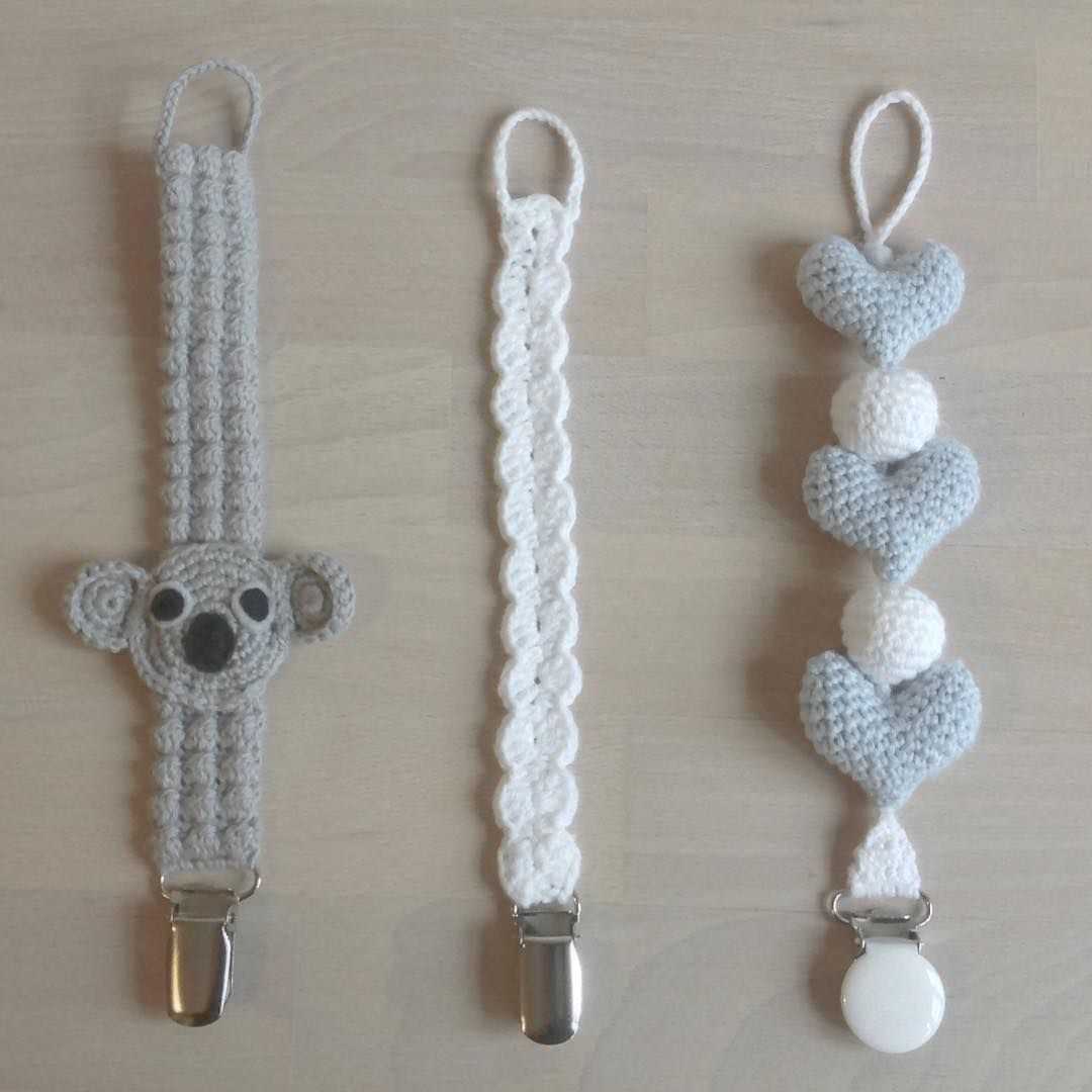 Knitted pacifier clip pattern