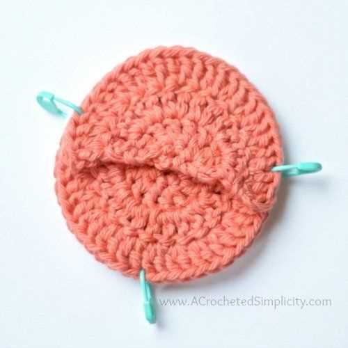 Earbud pouch knitting pattern