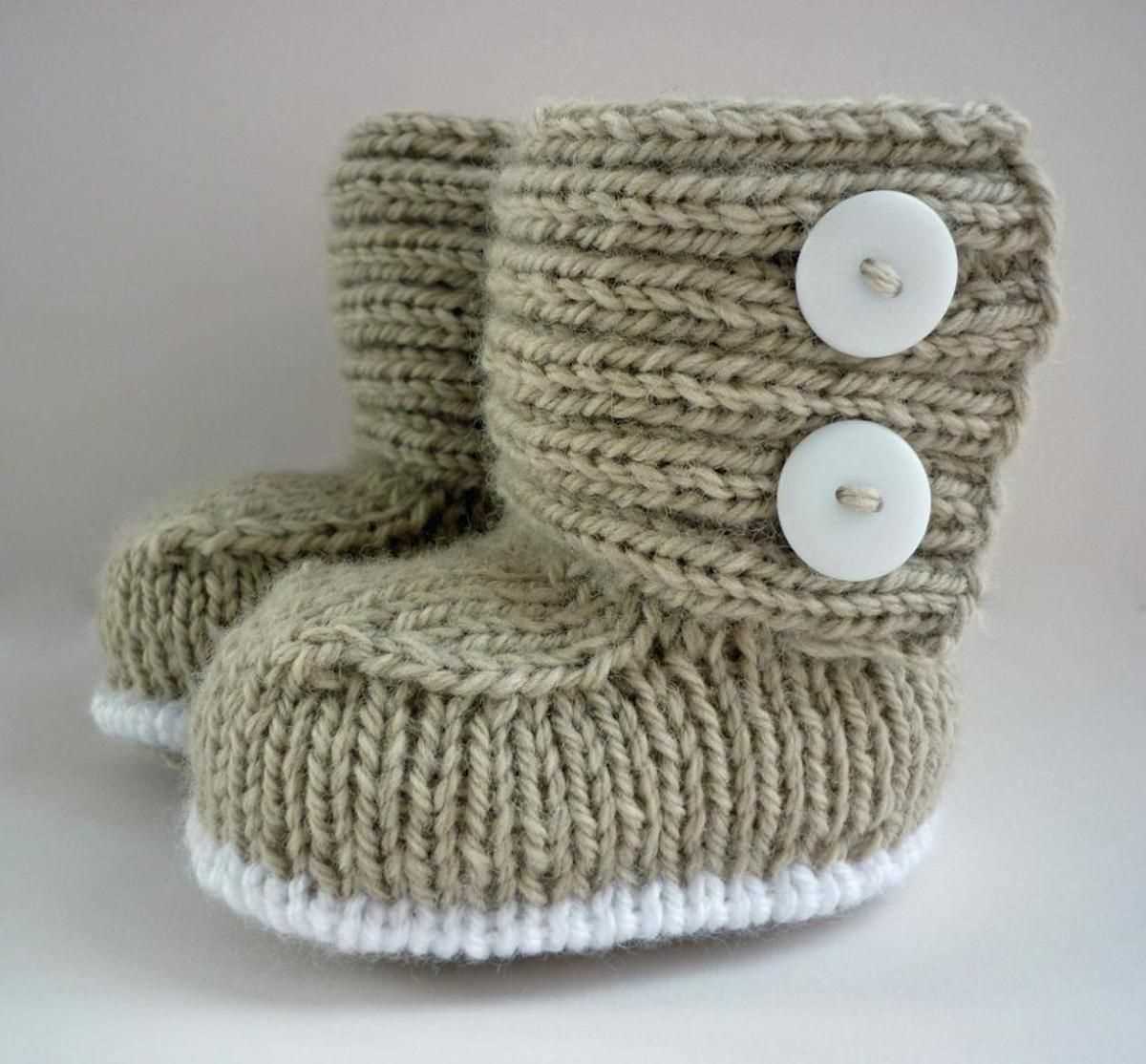 Fox booties knitting pattern