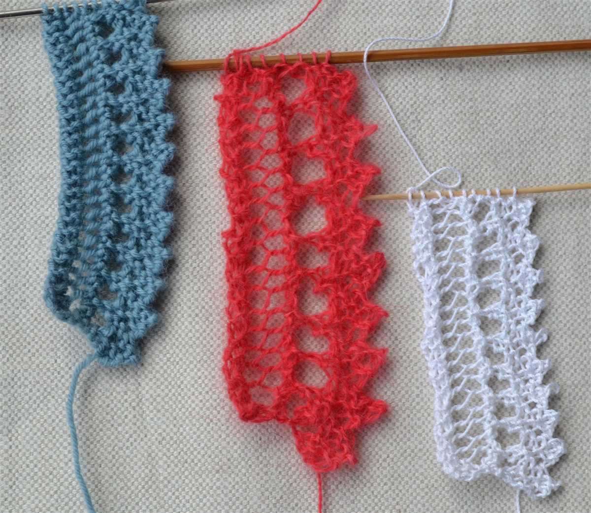 Knitted edge patterns