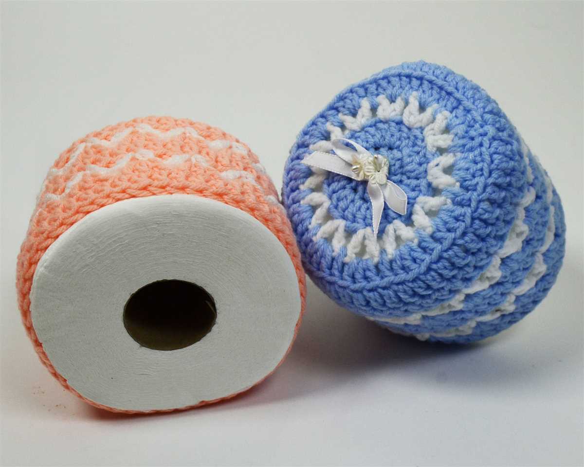Knitted toilet roll cover pattern