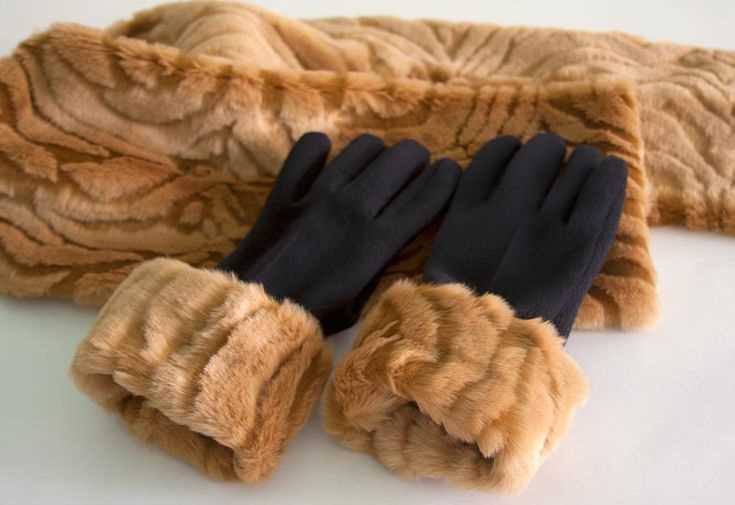 Faux fur scarf knitting pattern