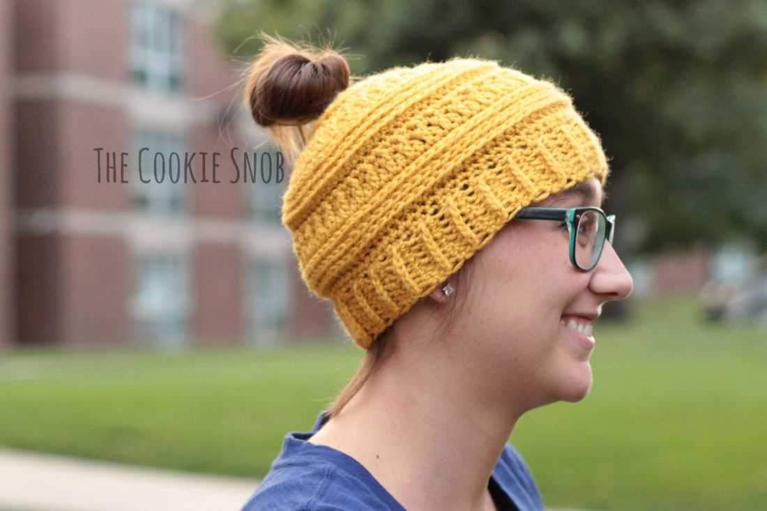 Messy bun beanie knit pattern free