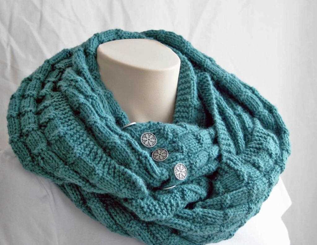 Knit bandana scarf pattern
