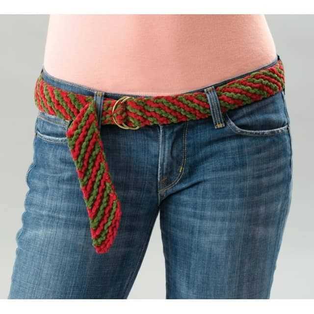 Knit belt pattern