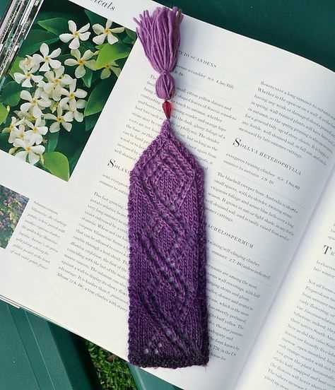 Knit bookmark pattern free