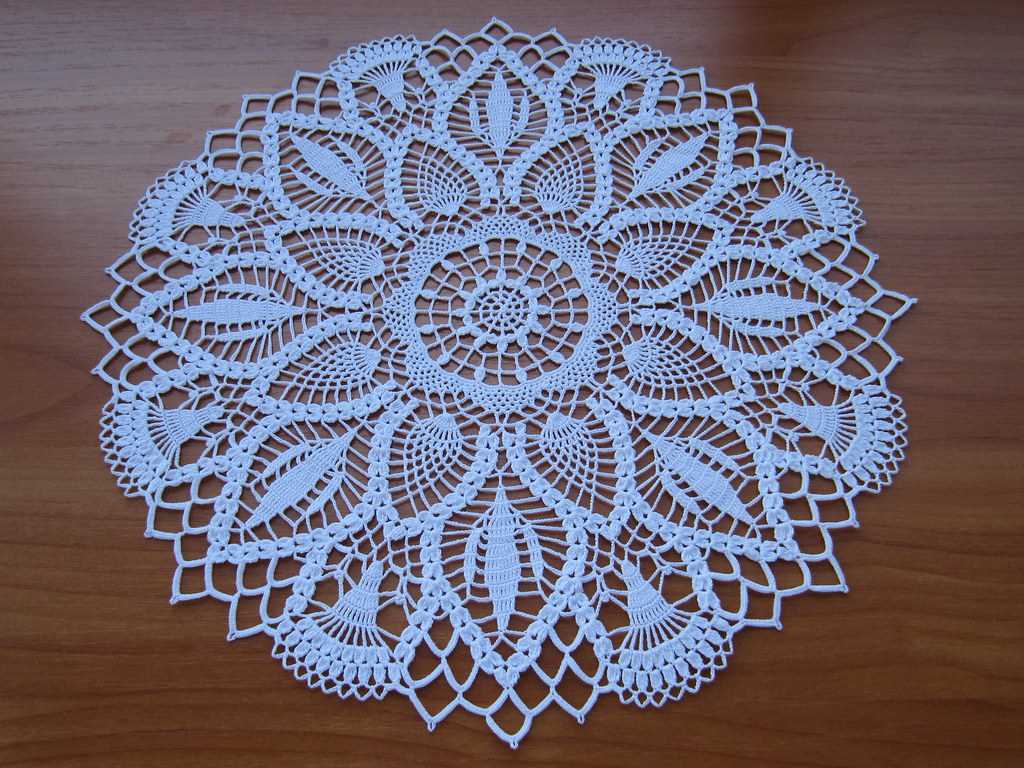 Knit doily pattern