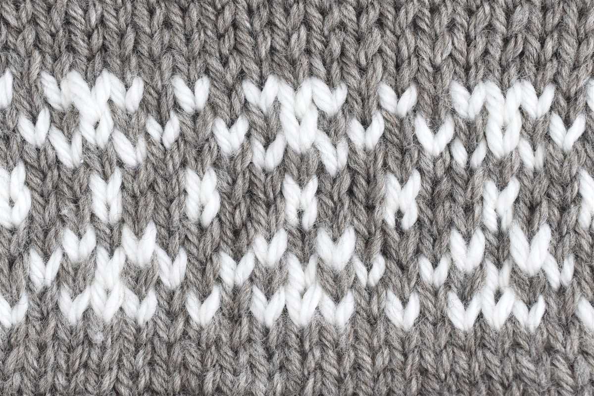 Discover the Intricate Fair Isle Heart Knitting Pattern Knit fair isle heart pattern