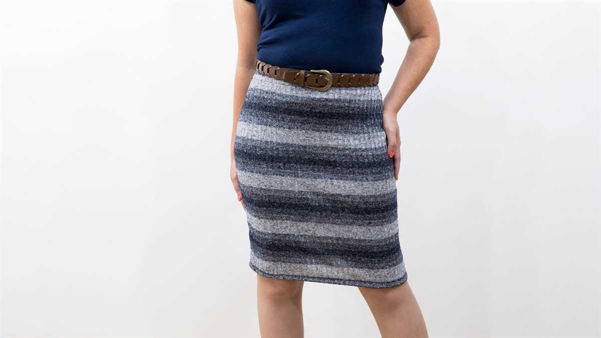 Knit mini skirt pattern free