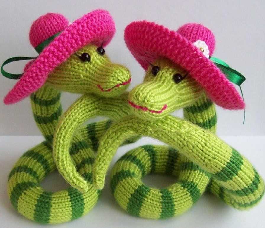 Knit snake pattern free