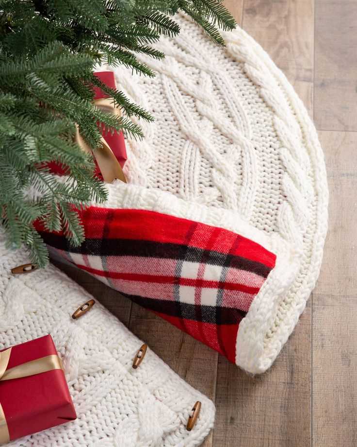 Knit christmas tree skirt pattern
