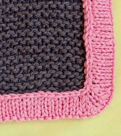 Knitted border patterns for blankets