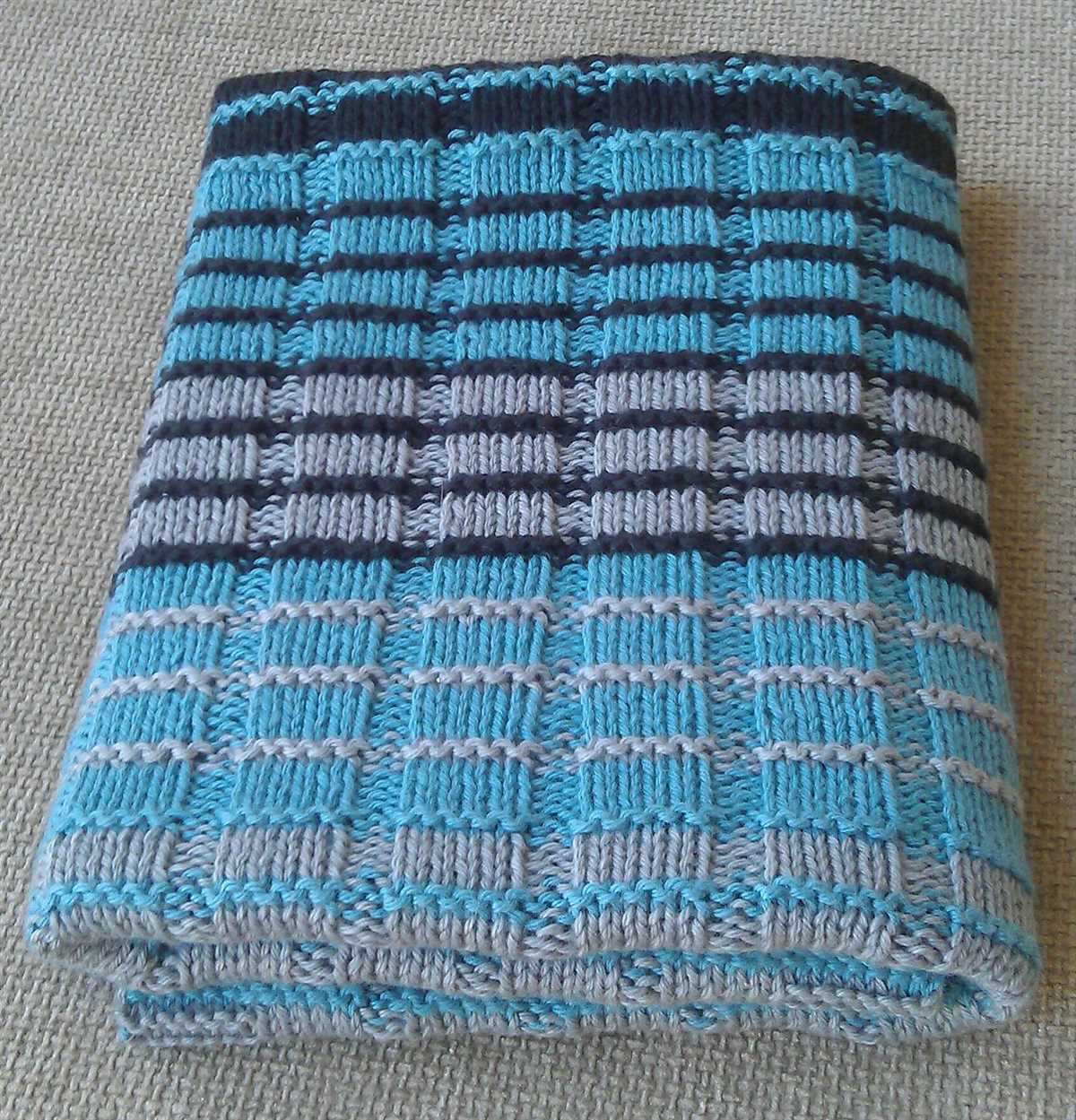 Knitted car seat blanket pattern