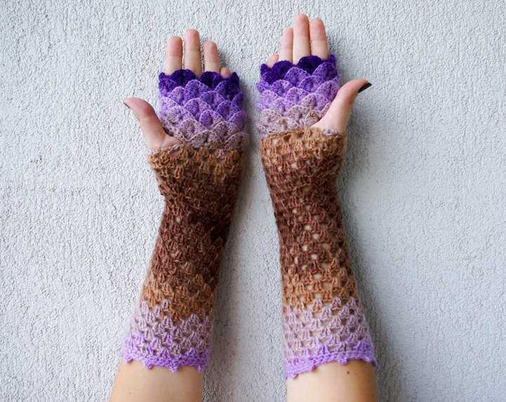 Knitted dragon gloves pattern