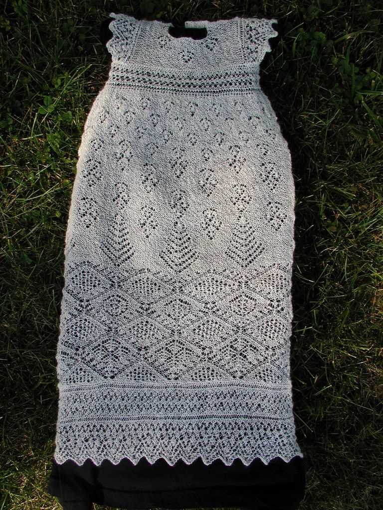 Knitted dressing gown pattern
