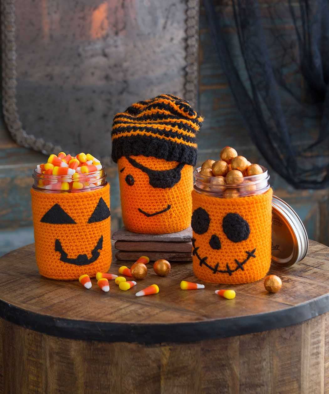Spooky and Stylish - Create Your Own Knitted Halloween Wreath Knitted halloween wreath pattern