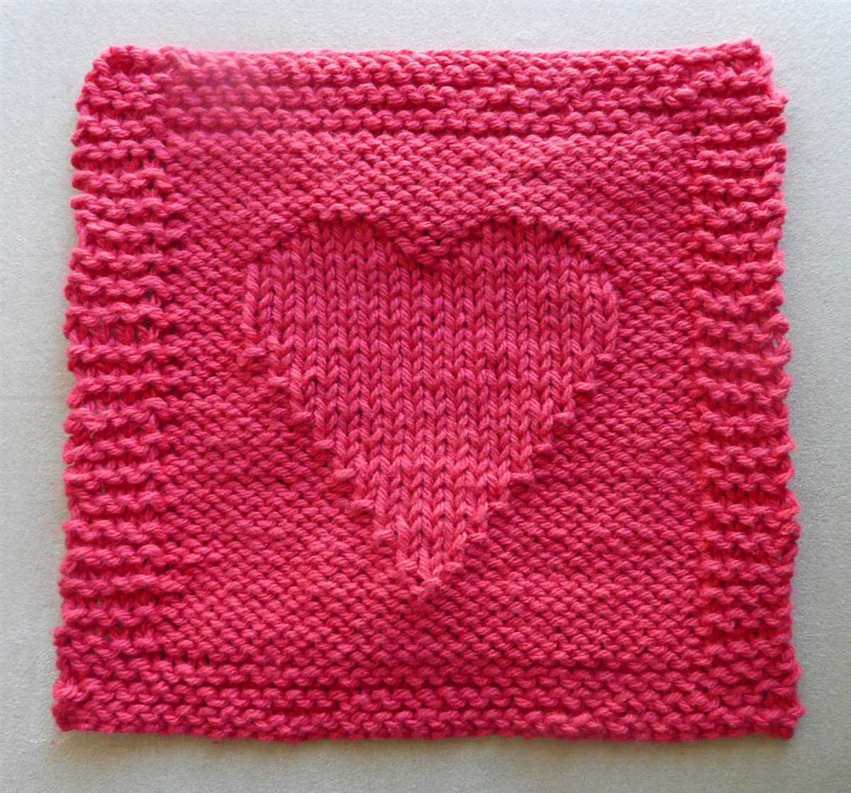 Knitted heart dishcloth pattern by emily