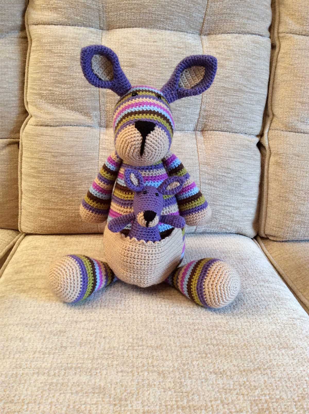 Knitted kangaroo pattern free