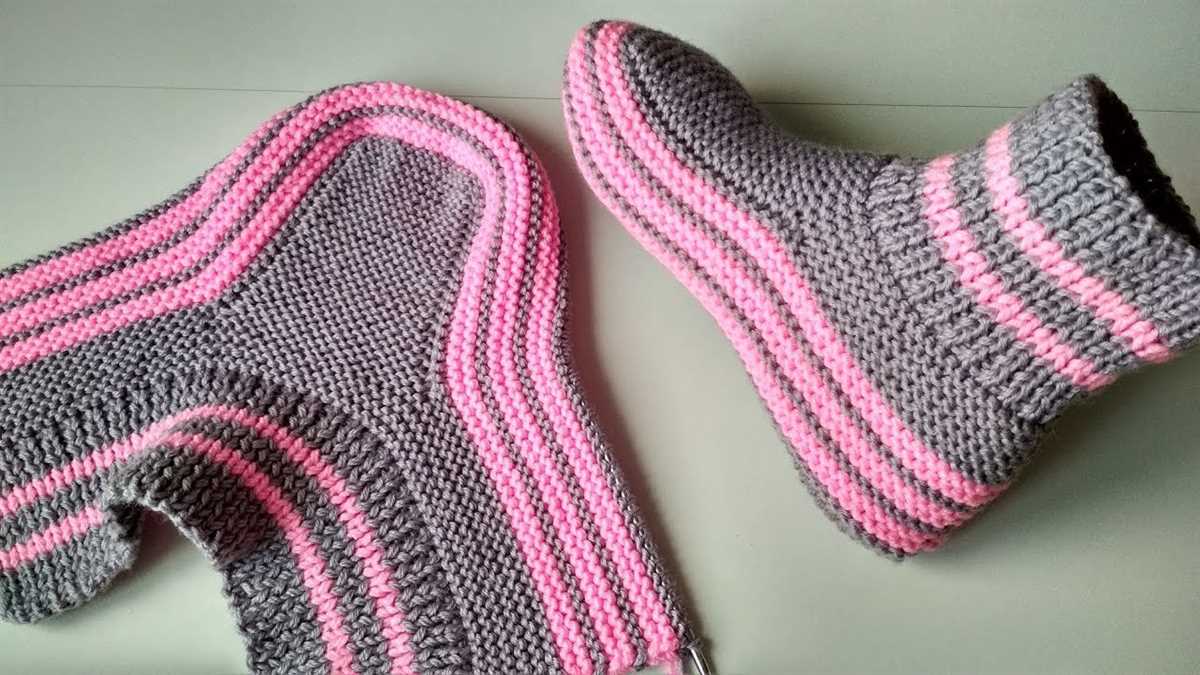 Knitted slippers with soles pattern