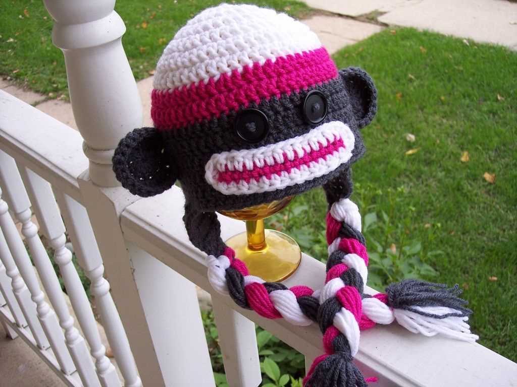 Knitted sock monkey pattern free