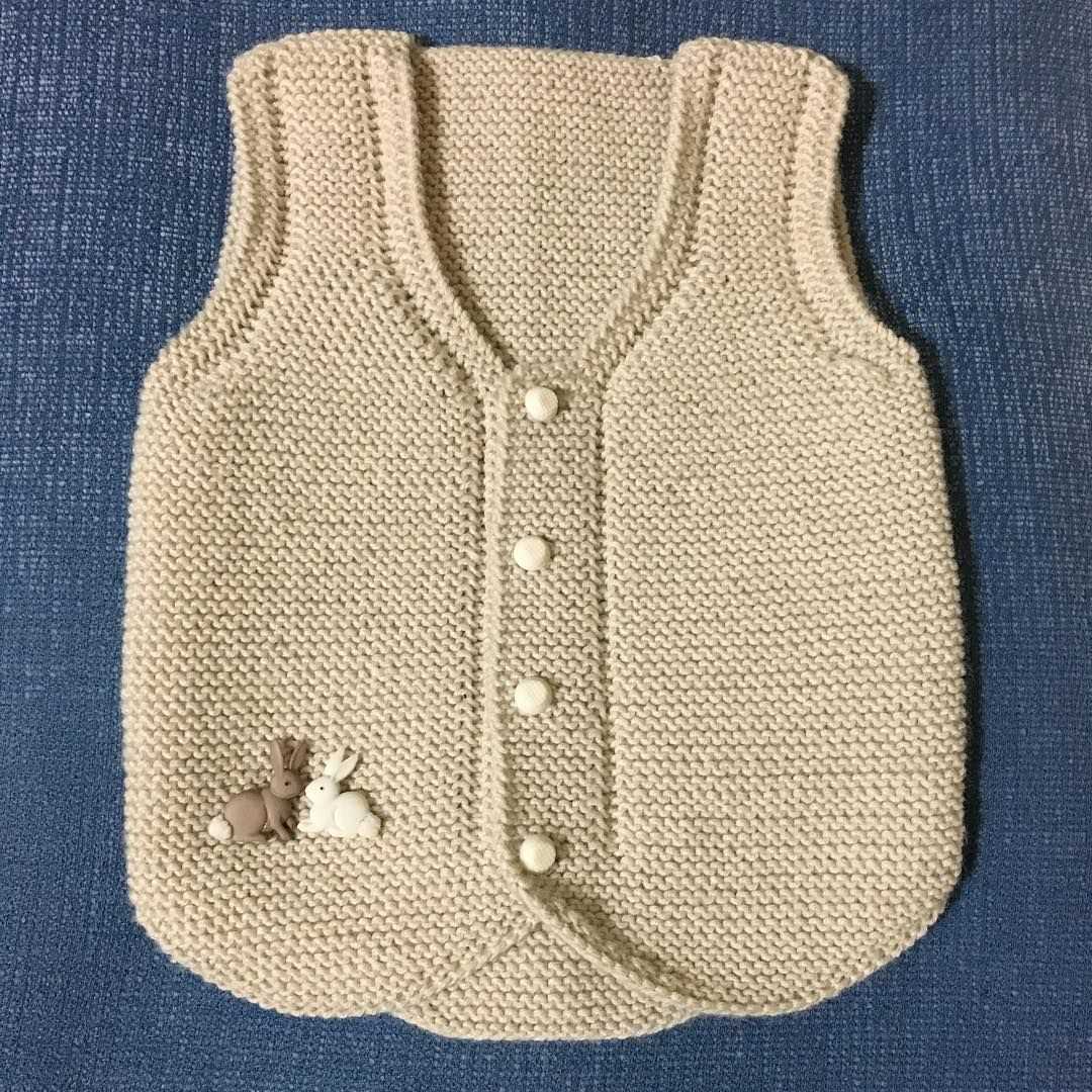 Knitted tabard vest pattern
