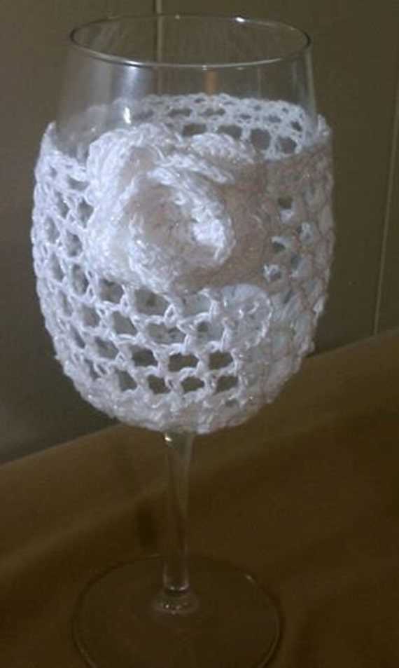 Knitted wine glass cozy pattern