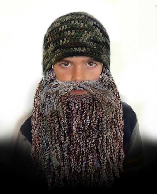 Knitted beard hat pattern